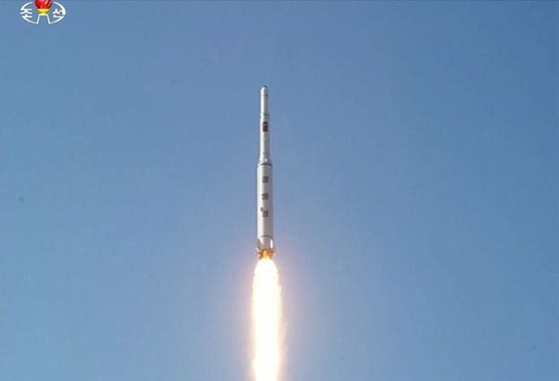 Korea Płn. wystrzeliła rakietę średniego zasięgu; próba nie powiodła się