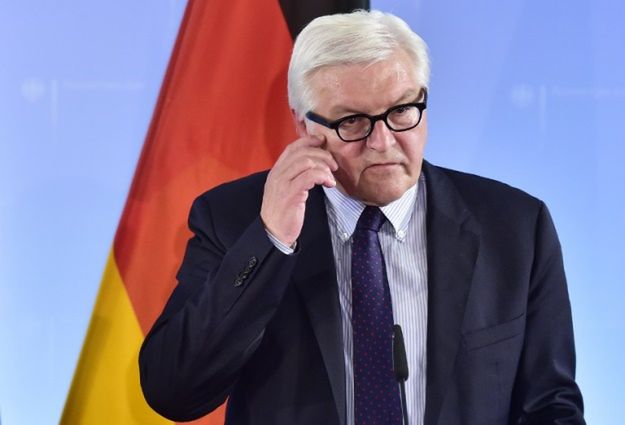 Niemiecka prasa ostro krytykuje Steinmeiera za słowa o "wymachiwaniu szabelką" przez NATO