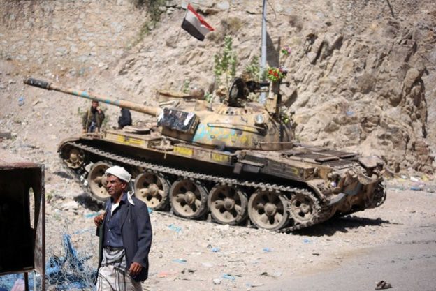 Walki sił prorządowych z rebeliantami w Jemenie