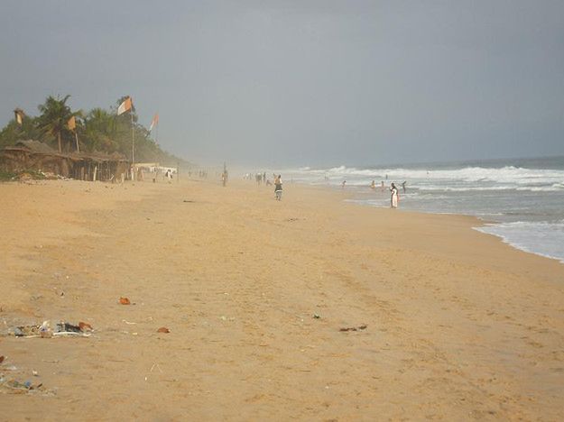 Strzelanina w kurorcie na Wybrzeżu Kości Słoniowej. Potwierdzono 14 ofiar, wśród nich czworo Europejczyków