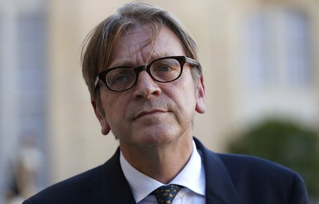Były premier Belgii Guy Verhofstadt skrytykował rządy PiS. "Wykonują pracę za Władimira Putina"