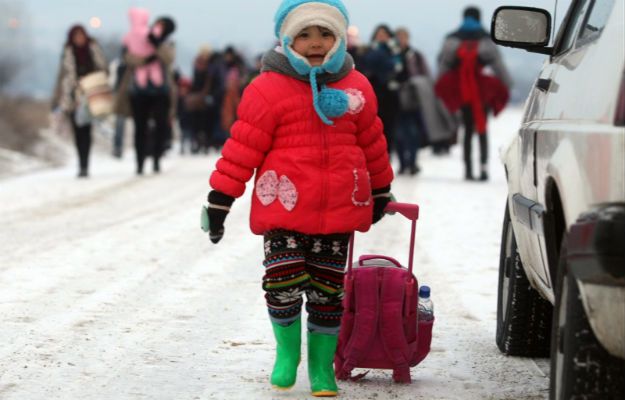 CBOS: 53 proc. Polaków przeciwko przyjmowaniu uchodźców