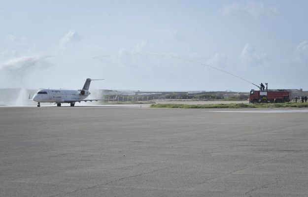 Eksplozja w pasażerskim samolocie. Maszyna lądowała awaryjnie w Mogadiszu