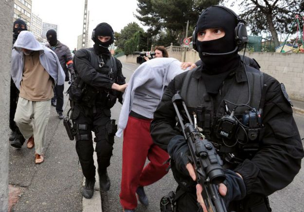 Francja walczy z radykalizacją wśród muzułmanów. Na razie nieskutecznie