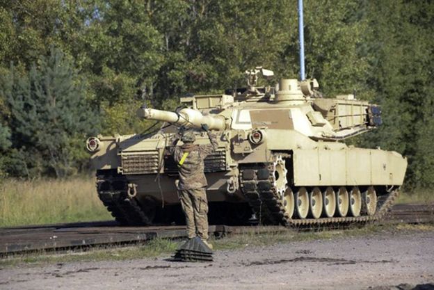 Amerykanie wyślą wojska pancerne do krajów wschodniej flanki NATO. Co to oznacza dla Polski?