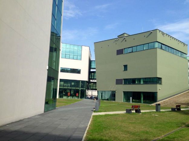 Otwarto nową siedzibę ASP w Katowicach. Ma służyć studentom i mieszkańcom miasta