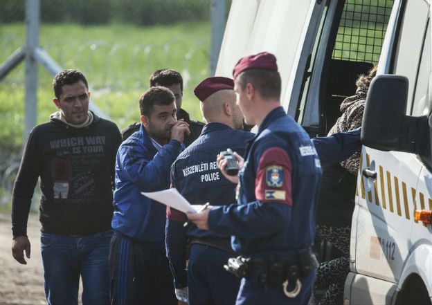 Węgry: 60 uchodźców zatrzymanych. Złamali nowe przepisy