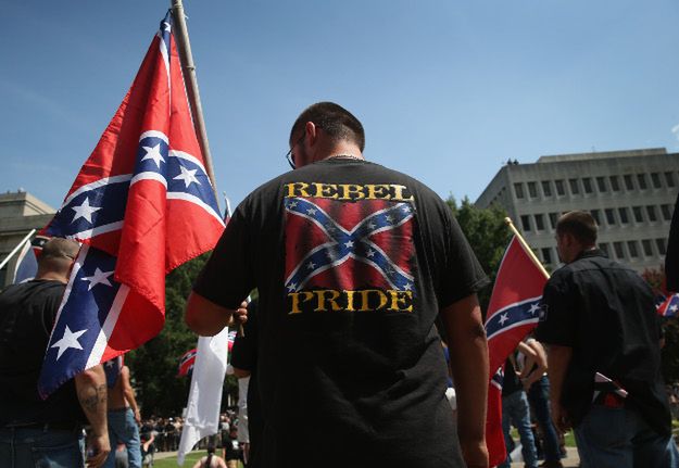 USA: Ku Klux Klan znów dał o sobie znać - jeszcze nie powiedział ostatniego słowa?