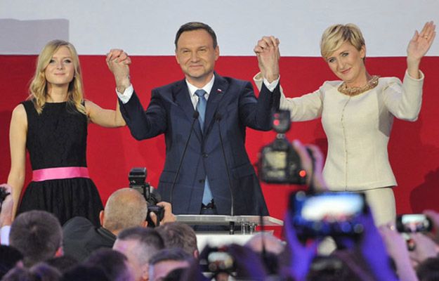 "Komsomolskaja Prawda": protegowany rusofoba Kaczyńskiego prezydentem Polski