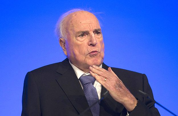 Współpracownicy: Helmut Kohl nie jest w stanie krytycznym