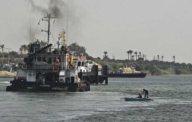 13 osób aresztowanych za próbę wysadzenia Kanału Sueskiego