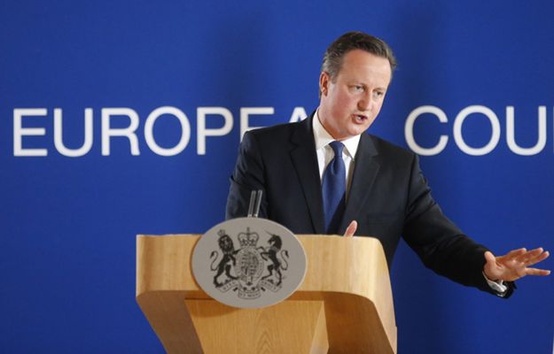David Cameron postuluje rozważenie ataków na dżihadystów w Syrii