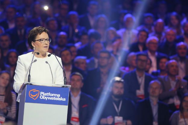 Ewa Kopacz wezwała prezesa PiS do publicznej debaty