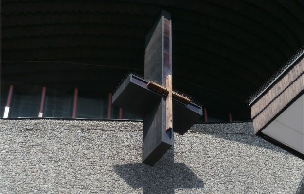 To już 55 lat od bohaterskiej walki o nowohucki krzyż. Jak to wyglądało oczami świadków?