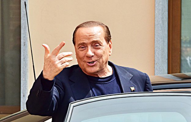 1,4 mln euro - tyle co miesiąc będzie musiał płacić byłej żonie Silvio Berlusconi