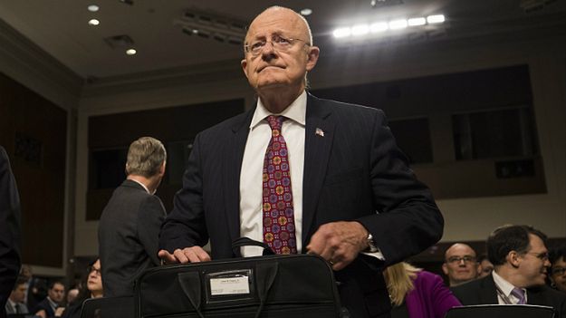 Dyrektor wywiadu James Clapper przed komisją sił zbrojnych Senatu USA