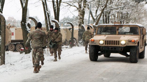 Amerykański Hummer w Żaganiu - zdjęcie ilustracyjne
