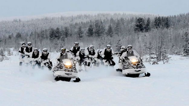 Rosyjscy żołnierze podczas ćwiczeń