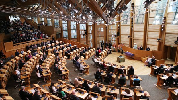 Szkocki parlament w Edynburgu - zdjęcie archiwalne