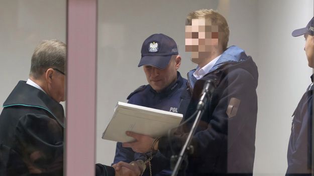 Adam Z. na sali sądowej