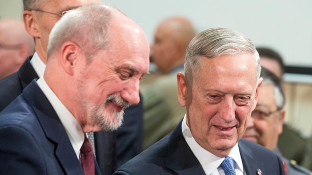 Antoni Macierewicz i  James Mattis