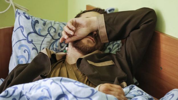 Jeden z zatrzymanych Rosjan w kijowskim szpitalu