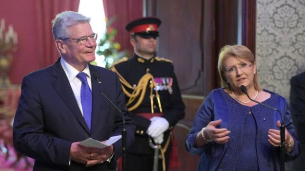 Joachim Gauck i Marie Louise Coleiro Preca