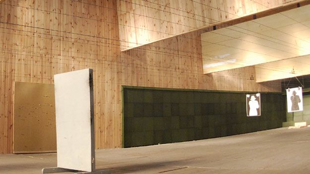 Strzelnica w Centrum Szkolenia Policji w Legionowie