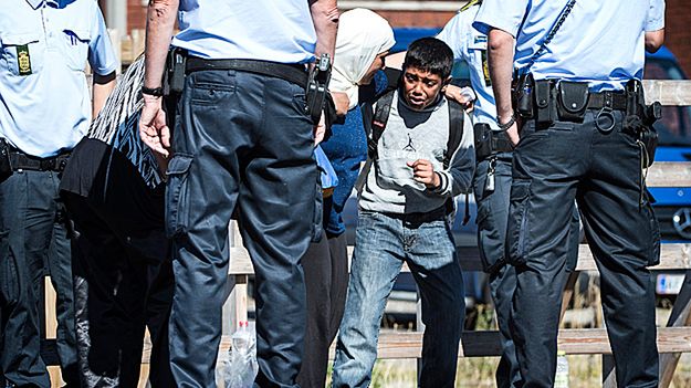 Uchodźcy na dworcu w Rodby