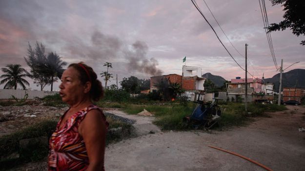 Częściowo zniszczona fawela Vila Autodromo