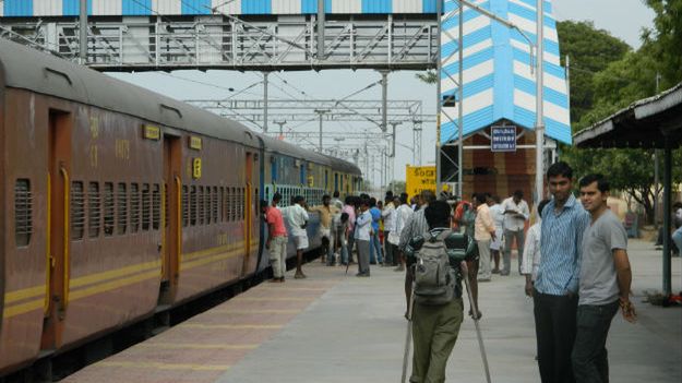 Stacja kolejowa w południowych Indiach