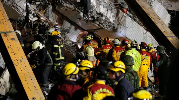 Trwa intensywna akcja ratunkowa