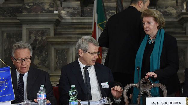 Pierwsza wiceprzewodnicząca Komisji Weneckiej Hanna Suchocka podczas obrad w Scuola Grande di San Giovanni Evangelista