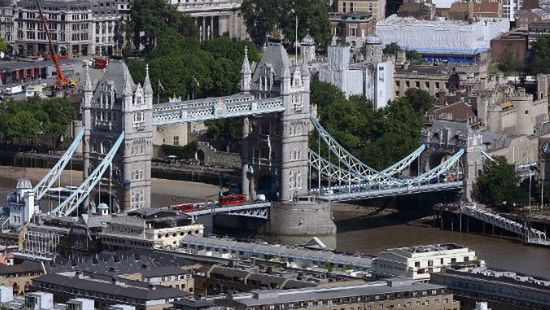 Tower Bridge w Londynie