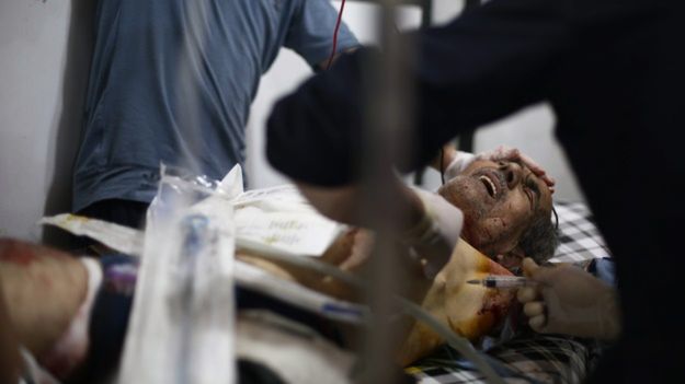 Siły rządowe kolejny dzień prowadzą ostrzał okolic Aleppo