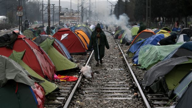 Uchodźcy na granicy Grecji i Macedonii