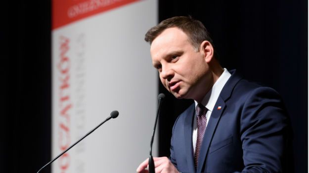 Prezydent podczas przemówienia z okazji X Zjazdu Gnieźnieńskiego