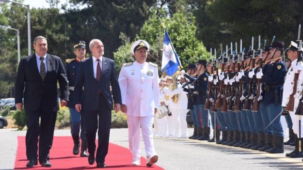 Antoni Macierewicz z wizytą w Atenach