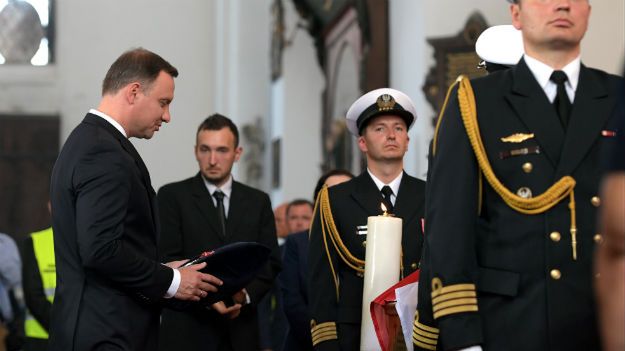 Prezydent Andrzej Duda na uroczystości pogrzebowej "Inki" i "Zagończyka"
