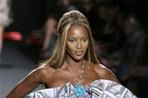 Naomi Campbell skazana na prace społeczne