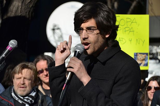Swartz przemawia przeciwko SOPA (Fot. Daniel J. Sieradski/Flickr/Wikipedia Commons)