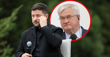 "Ma poparcie narodu". Szef MSZ Ukrainy broni Zełenskiego
