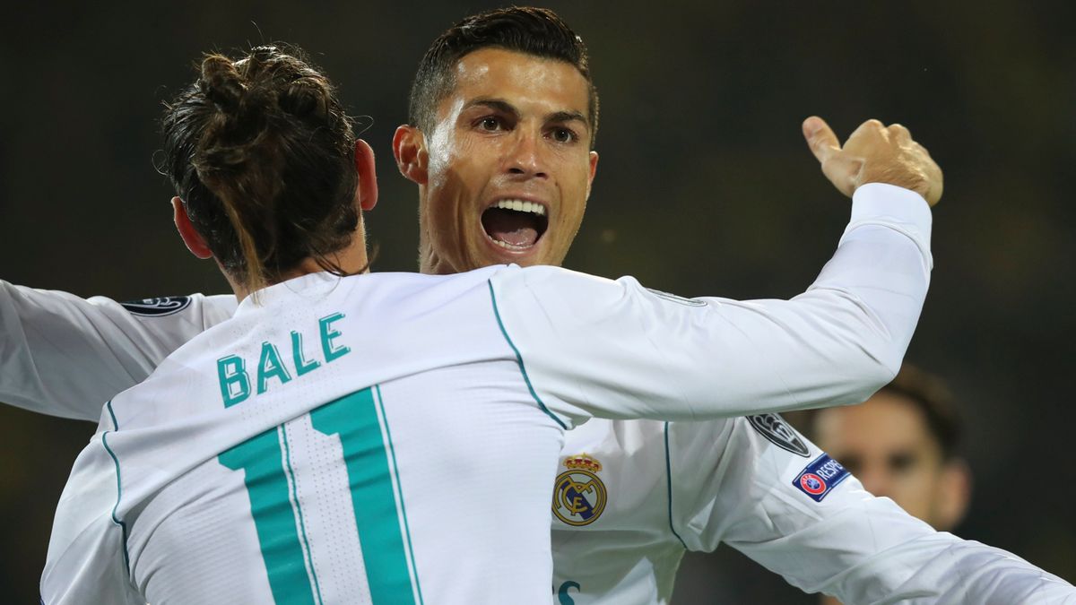 Ronaldo cieszy się z Garethem Balem z gola wbitego Borussii Dortmund