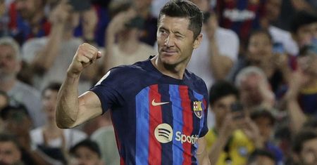 Tysiące polubień. Tak Barcelona zareagowała na popis "Lewego"