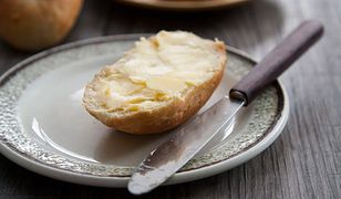 Jak zrobić domowe masło? Wystarczy słoik i trochę cierpliwości