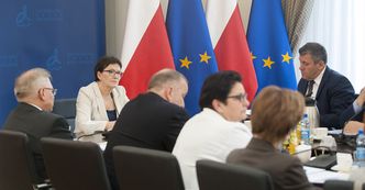 Kampania wyborcza. Ewa Kopacz nie ujawnia kosztów wyjazdowych posiedzeń rządu