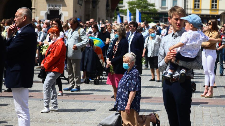 Uczestnicy procesji Bożego Ciała, Kraków 2021