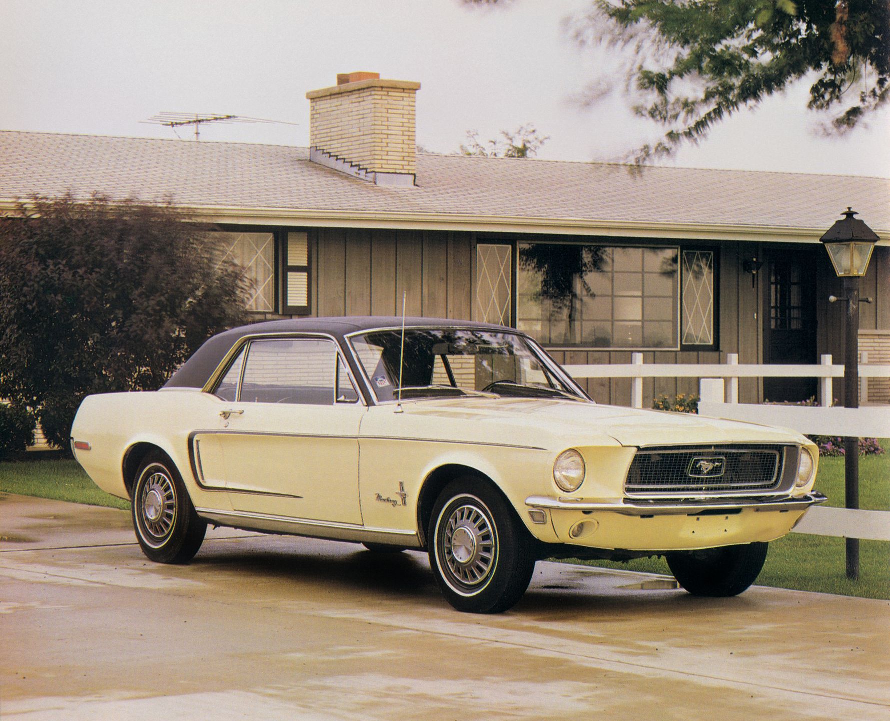 Ford Mustang I: ewolucja od malca po Bossa [galeria zdjęć] 40