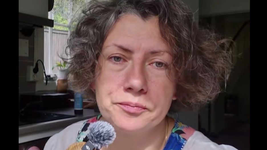 Mieszka w Norwegii
