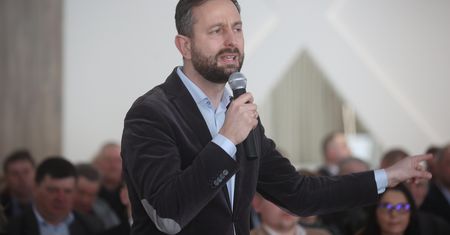 Rzecznik PiS uderzył w PSL. Dostał ciętą ripostę